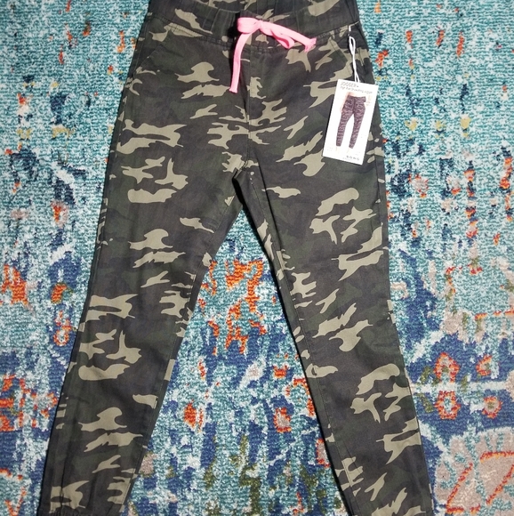 High rise jeans Drawstring Camo Joggers Size 9/29 - Picture 3 of 8